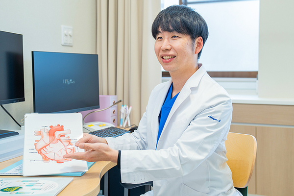 新地秀也院長、新地直子先生 ここまち内科4