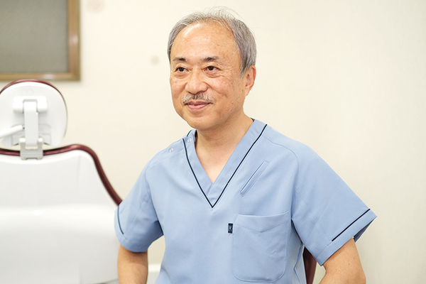 青柳浩樹院長 ヒロキデンタルクリニック4
