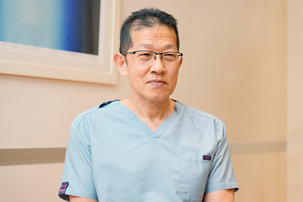 井上寧院長 井上デンタルクリニック4