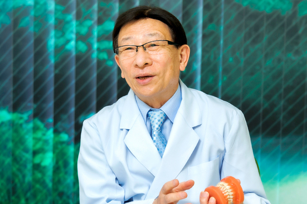 根来武史院長 TF栄矯正歯科クリニック4