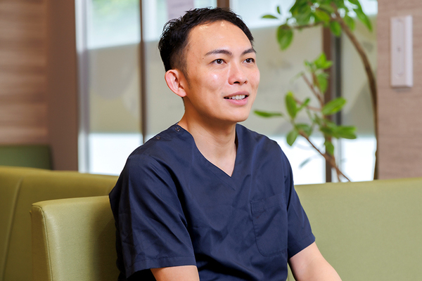 宮本亮佑院長 藤が丘こどもあクリニック4