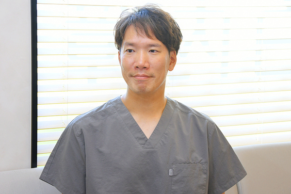 安田向壱院長 めめ眼科船橋4