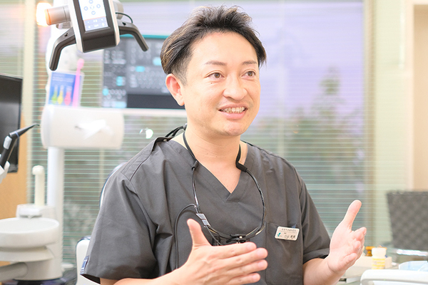 小山剛輝院長 岩倉中央歯科医院4