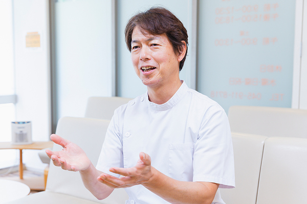 勝野雅弘院長 センター北 ひまわり耳鼻咽喉科4