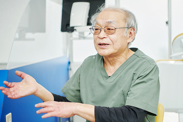 下原惠院長 パークサイド下原歯科医院4