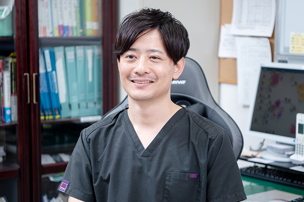 緒方文大院長 愛和クリニック4