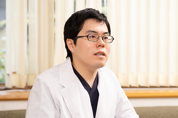 松田亮院長 日永歯科4