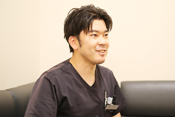 三宅信之院長 つばき歯科4
