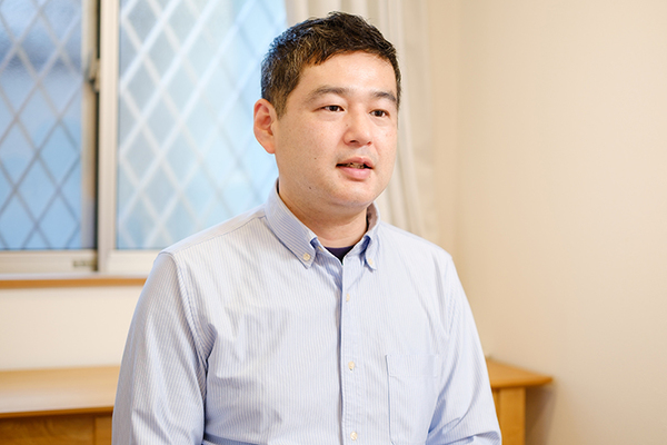 富田晃史院長 おちゃのまクリニック4