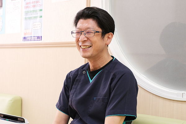 伊地知豊院長 いじち歯科4