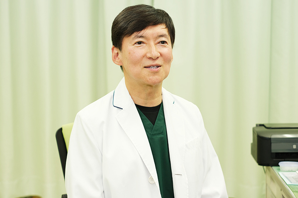 肥後尚孝院長 ひご皮膚科クリニック4