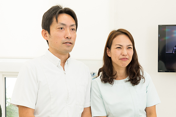 森居研太郎院長、森居晴子先生 森居歯科医院4