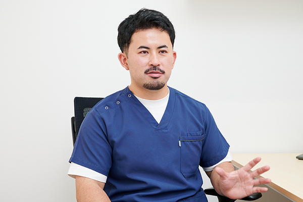 榎本龍生院長 クリニックプラス西日暮里4