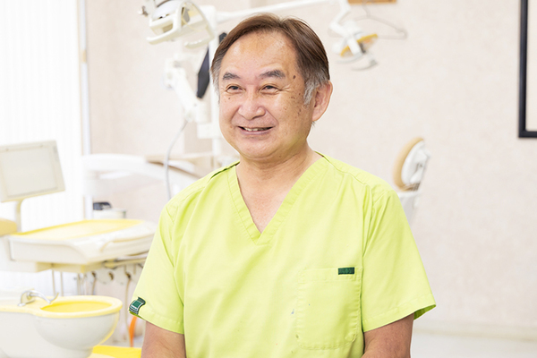 江波戸寛理事長 エバト歯科医院4