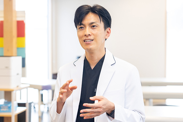 藤谷晃亮院長 ふじたに整形外科クリニック4
