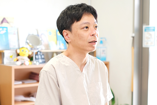 尾川拓郎院長 セイウチ歯科 越谷4