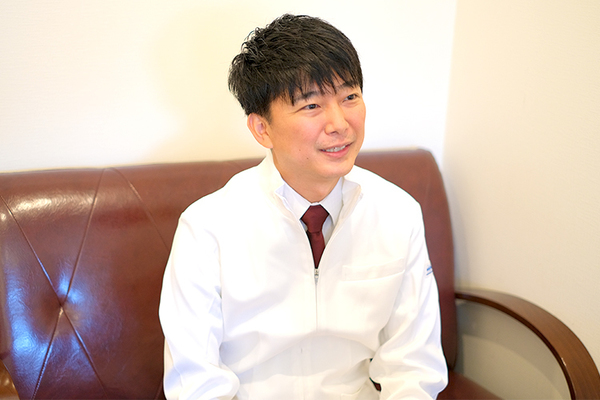 大久保俊祐院長 あんず歯科医院4