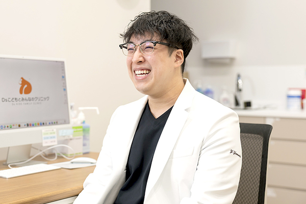 鈴木大次郎院長、山田悠人先生 Dsこどもとみんなのクリニック4
