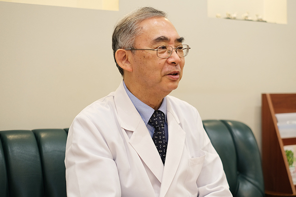 室賀一宏院長 オペラシティクリニック4