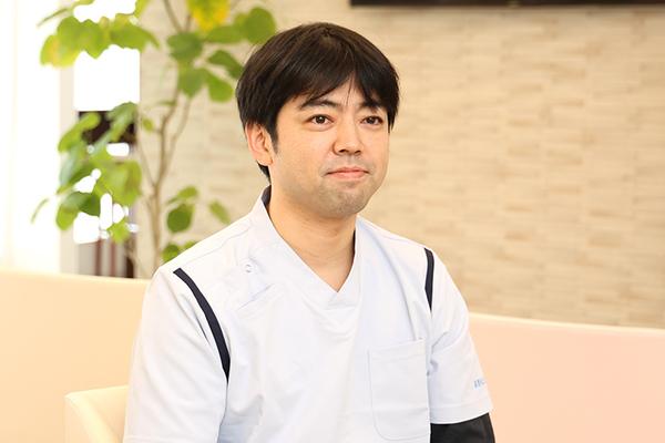 秋元俊亮院長 あきもとクリニック4