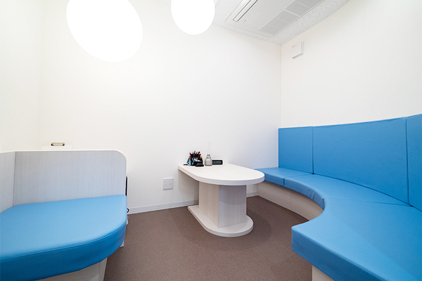 加久翔太朗院長 clinic WIZ のぼりと・ゆうえん小児科5