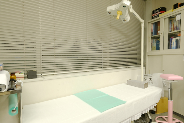 加藤順子院長 加藤皮膚科5