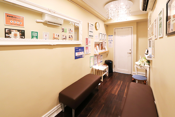 山崎哲夫院長 山崎皮フ科5