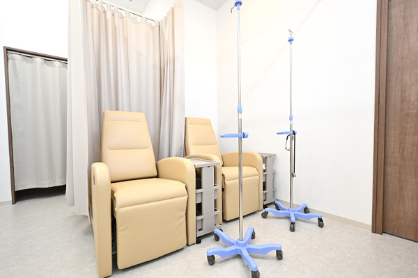 根本卓也院長 ねもと内科クリニック5