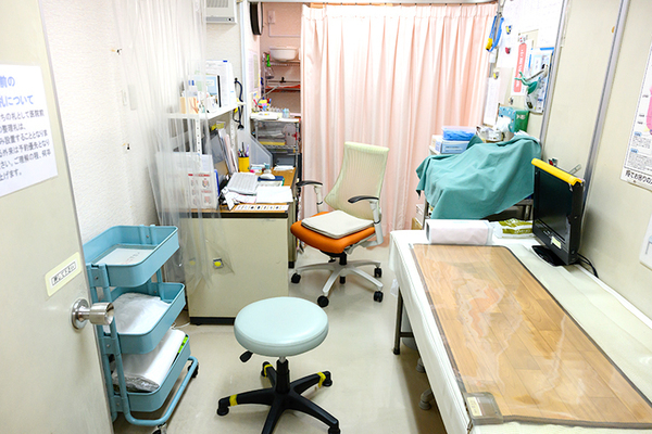 今西啓院長、今西佳代副院長 いまにし医院5