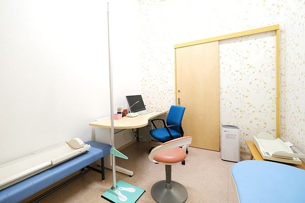 高田展行院長 船橋ベイサイド小児科5
