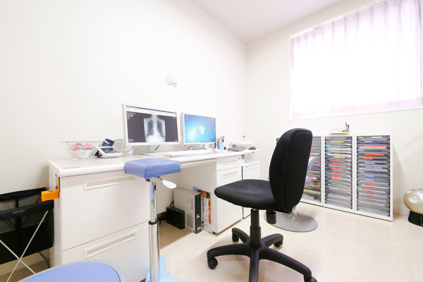 所隆昌院長、平澤奈都子先生 藤クリニック5