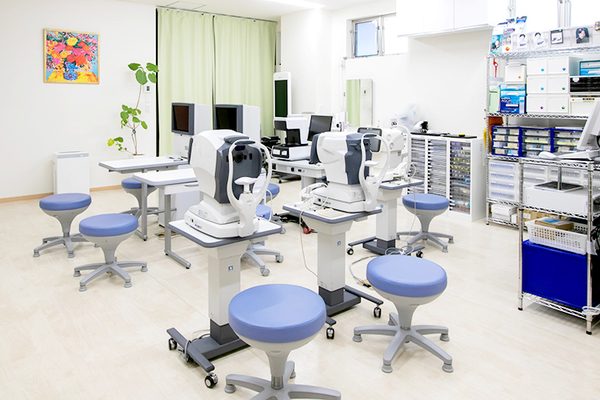 岩田進院長 新江古田いわた眼科5