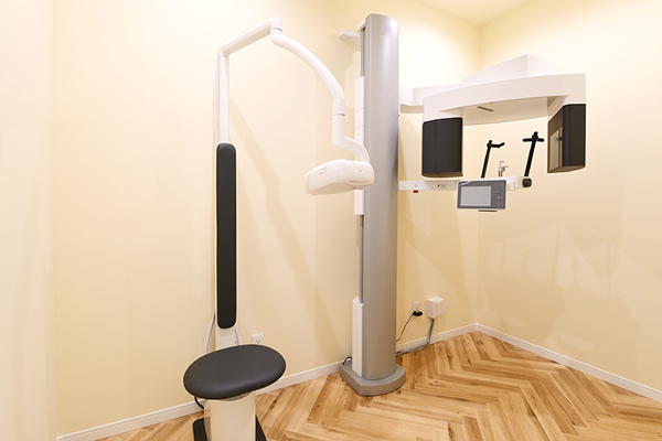 小林鷹院長 irodori DENTAL HOUSE5