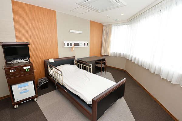 岡村靖久院長 岡村医院 腎・泌尿器科クリニック5