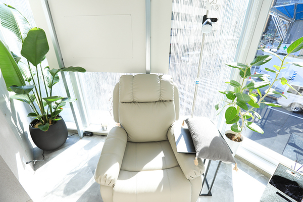 坂野文彦院長 CLINICNo7名古屋伏見5