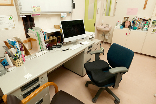 納谷敦夫先生、田中有美先生 なやクリニック5