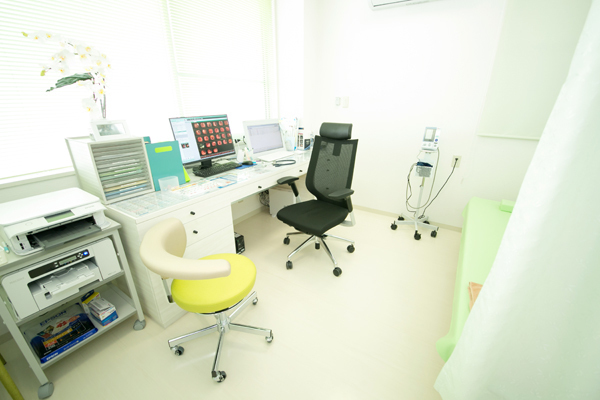 中江治道院長 ごきそ内科・内視鏡クリニック5