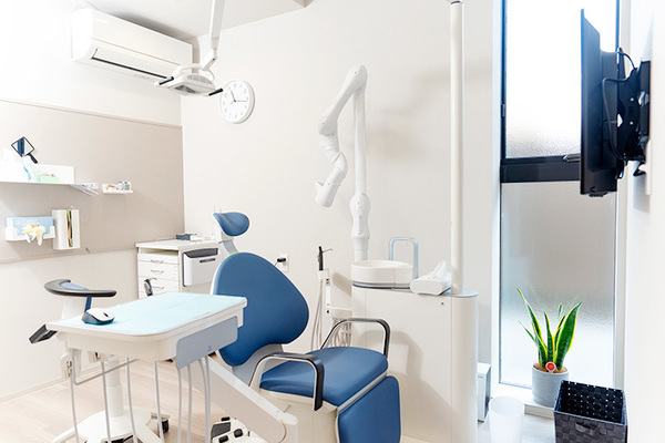 上松晃也院長 つばき歯科クリニック5