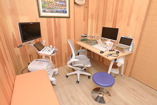 三輪田俊介院長、三輪田博介先生 Family Clinic みわた小児科5