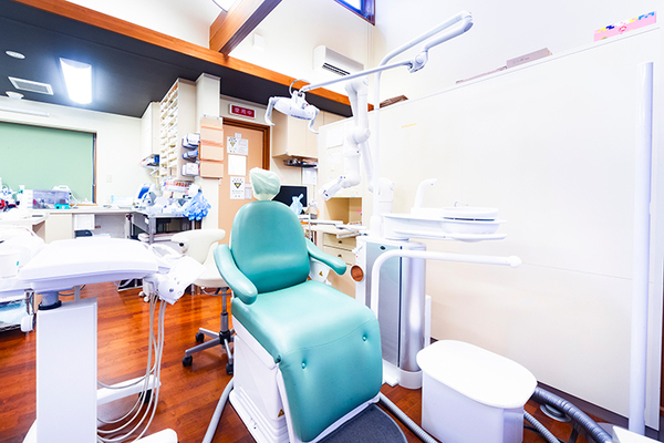 嘉藤泉美院長 佐和歯科医院5