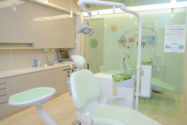 鈴木秀典所長 サンスター財団附属千里歯科診療所5