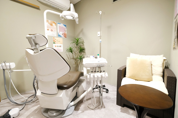 阿賀浩人院長 鶴瀬ヒロデンタルクリニック5