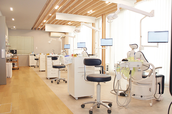 瀬下博嗣院長 すずき歯科・矯正歯科クリニック5