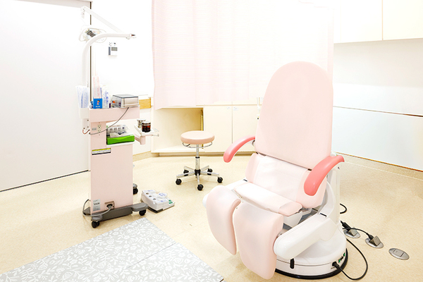 西口潤院長、西口園惠先生 あさひクリニック5