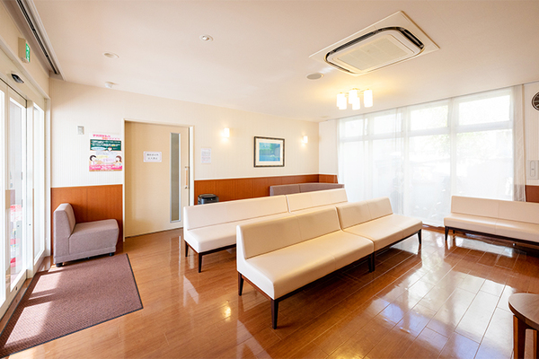 高尾成久院長 八重垣レディースクリニック5