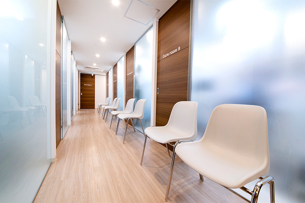 齋藤翔院長 あいおい歯科グループ 池袋駅前歯医者・矯正歯科5