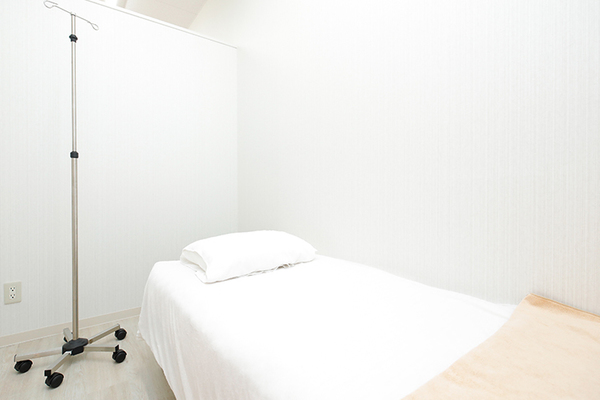 林衆治院長 クリニック東京虎ノ門COR5