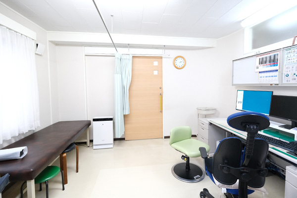 吉増隆之院長 大槻医院大伴診療所5