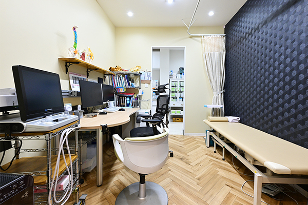 金高正和院長 十条かねたか整形外科5