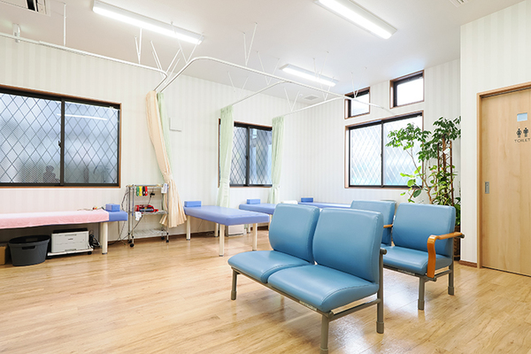 松本秀明院長、松本浩太朗先生 松本内科クリニック5